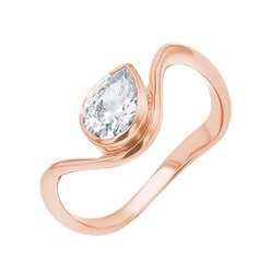 Atypischer Verlobungsring mit einem tropfenförmigen Diamanten Kylie