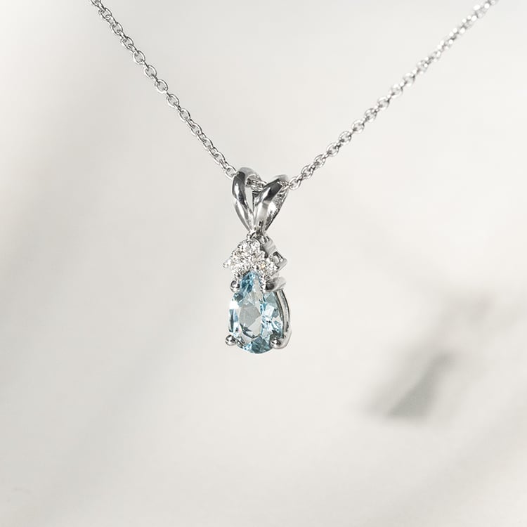 Aquamarinträne mit Diamanten in Goldanhänger Electrah 135297