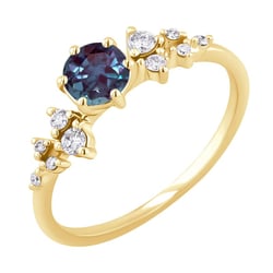 Verlobungsring mit Lab Grown Alexandrit und Diamanten Olha