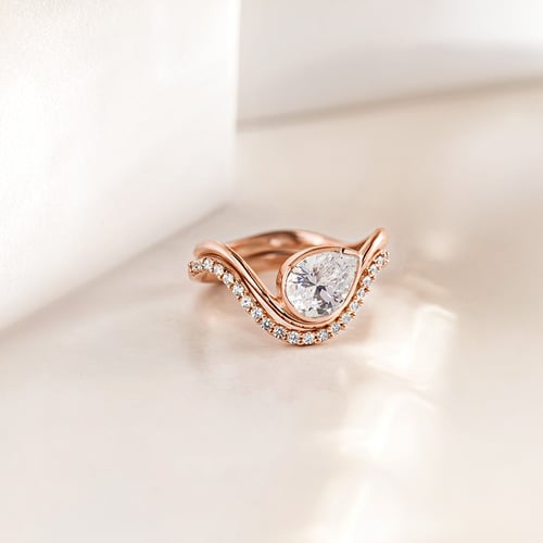 Original Verlobungs-Set aus Ringen mit Lab Grown Diamanten Judith
