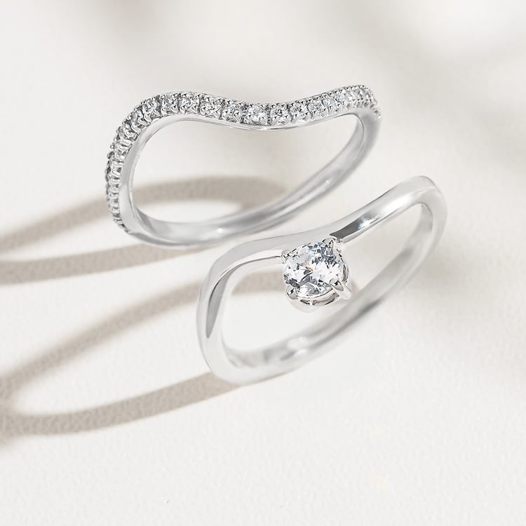 Romantisches Verlobungs-Set mit Lab Grown Diamantringen 156540