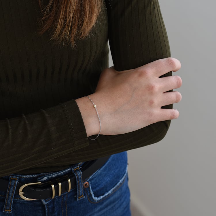 Silbernes minmalistisches Armband mit einem gelben Diamanten Bonato 103252