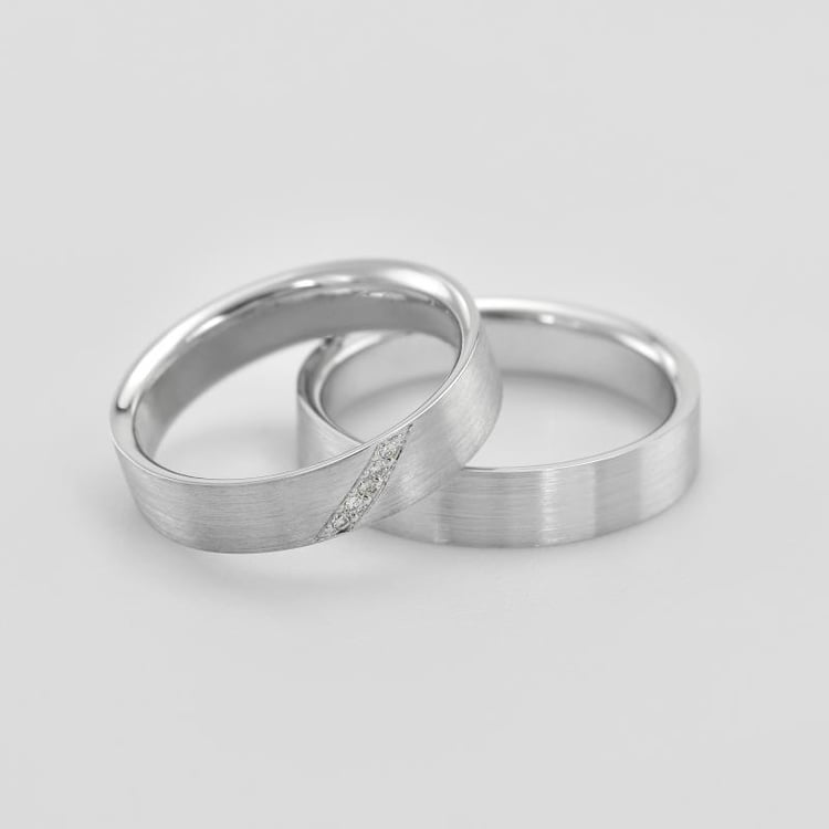 Klasissche Eheringe aus Platin mit Diamanten Jelle 44691