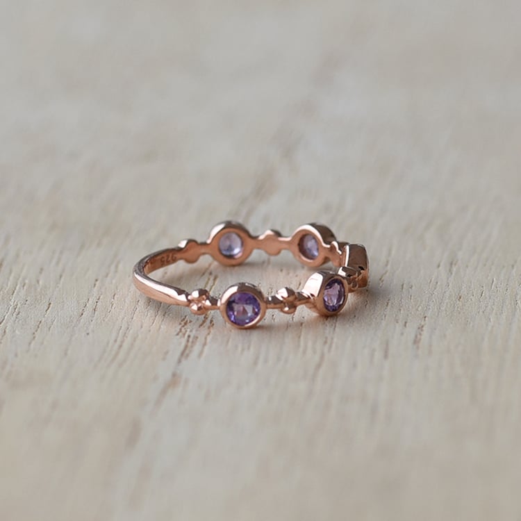 Ring mit Amethysten 63647