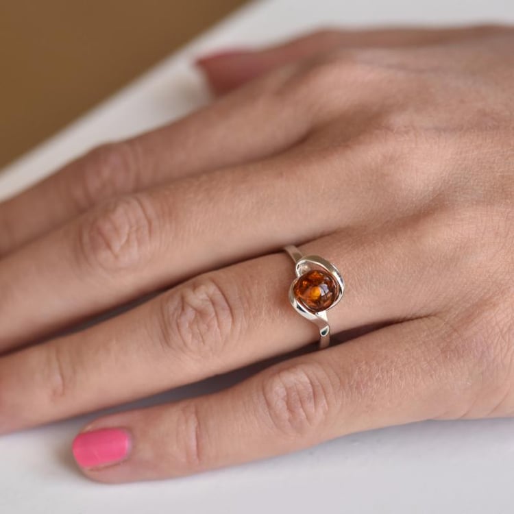 Ring mit Bernstein 11792