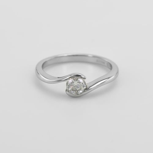 Verlobungsring mit Lab Grown Diamant Saffar