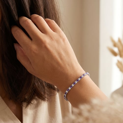 Elegantes silbernes Armband mit Amethysten und Zirkonia Layla