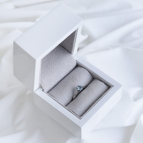 Verlobungsring mit Aquamarin Iravan