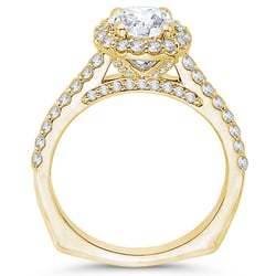 Verlobungsring mit Cushion-Diamant Carmelo