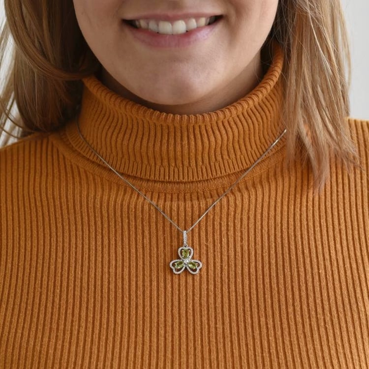 Olivin Kleeblatt aus Silber mit Zirkonia Yamie 107824