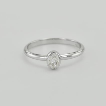 Verlobungsring mit ovalem Diamanten Princeta