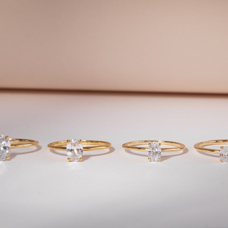 Verlobungsring mit einem ovalen Lab Grown Diamanten Frost 121182