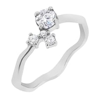 Cluster-Ring mit Moissanit und Lab Grown Diamanten Roche