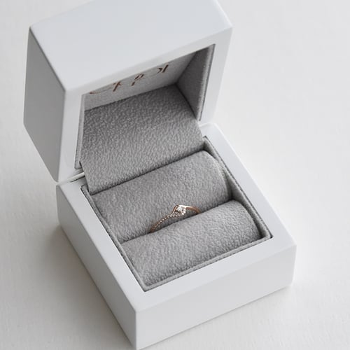 Romantischer Verlobungsring mit Diamanten Anthia
