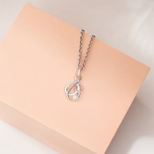 Eleganter Anhänger aus Gold mit Diamant Danyil