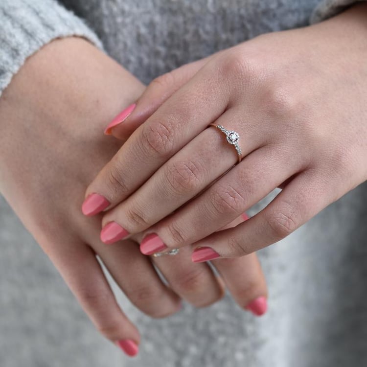Silberner Halo-Ring mit Lab Grown Diamanten Mourise 104513