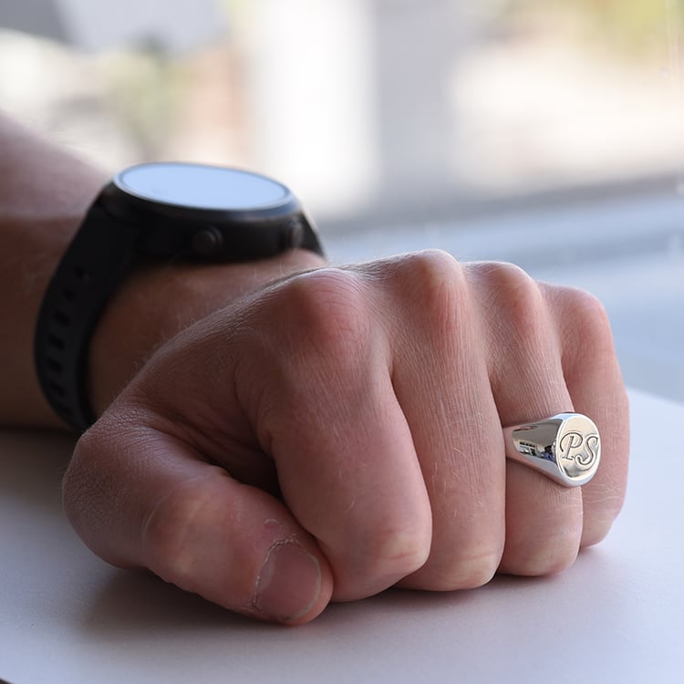 Herrenring aus Gold mit Gravur 63267