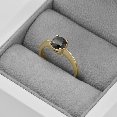 Verlobungsring aus Gold mit schwarzem Diamant Remmey