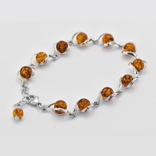 Bezauberndes Bernsteinarmband aus Silber Dree