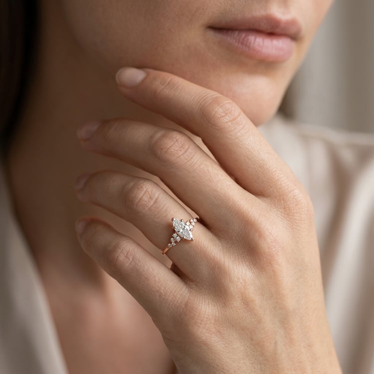 Verlobungsring mit Lab Grown Diamanten Joanna 170912