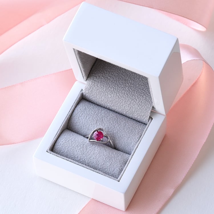 Romantischer Silberring mit Rubin Misal 78422