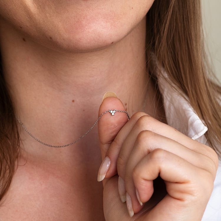 Halskette mit drei Lab Grown Diamanten Sharma 144741