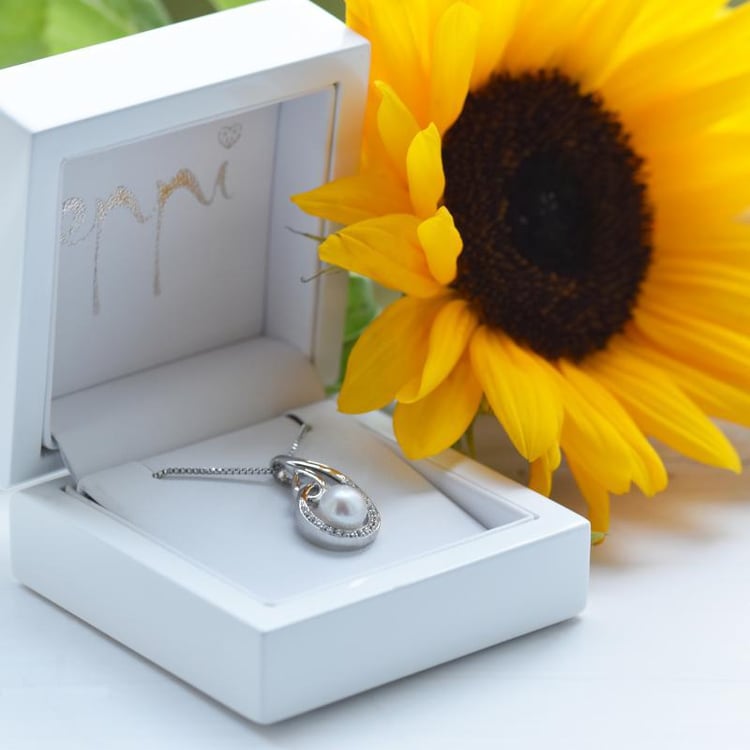 Halskette mit Perle 13335