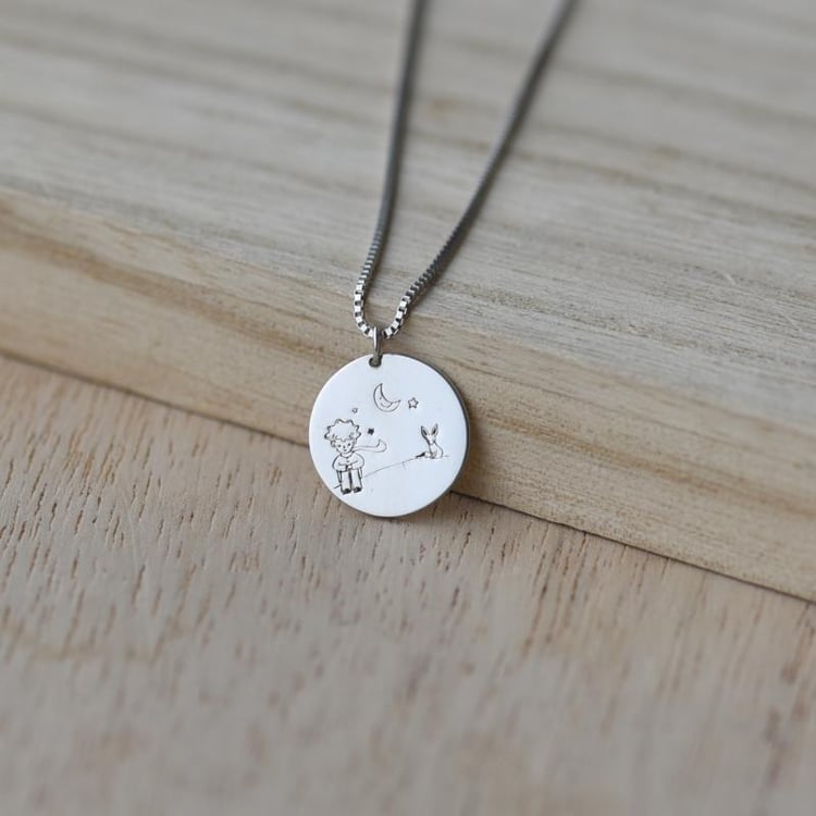 Anhänger Der Kleine Prinz mit Fuchs und Gravur aus Silber 52130