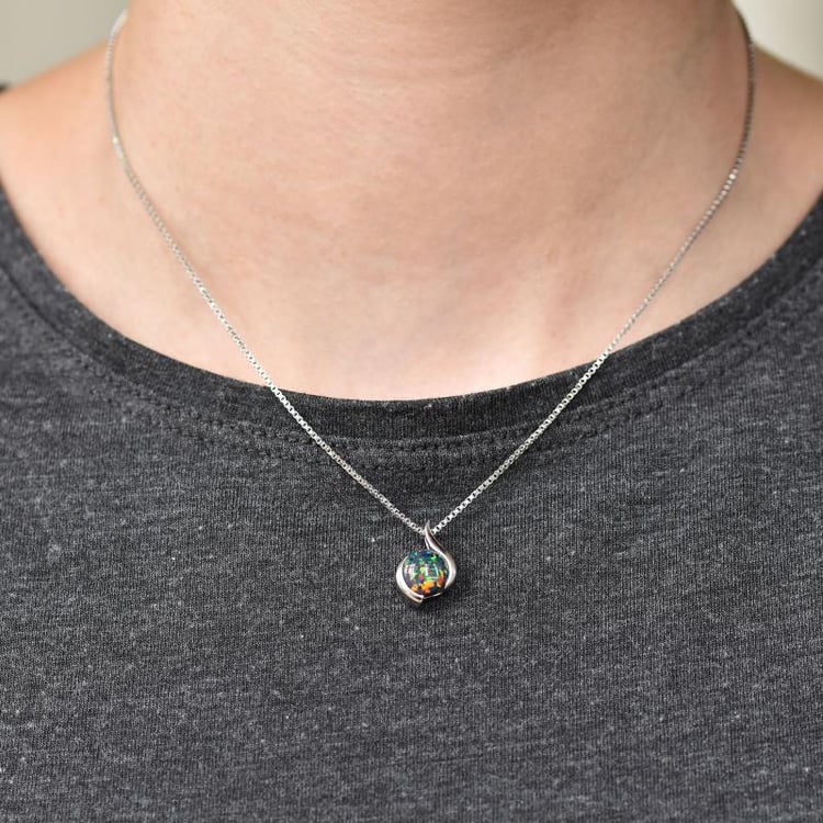 Schwarzer Opal in Silber 3140