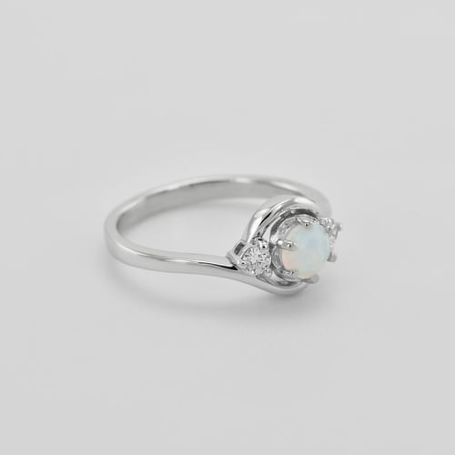 Goldener Verlobungsring mit Opal und Diamanten Eleie