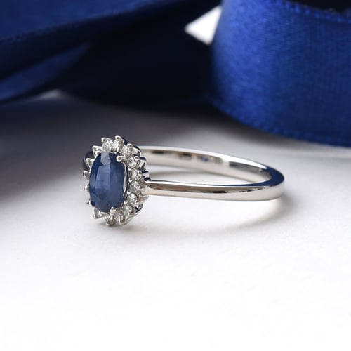Goldring mit blauem Saphir und Diamanten Clarinda