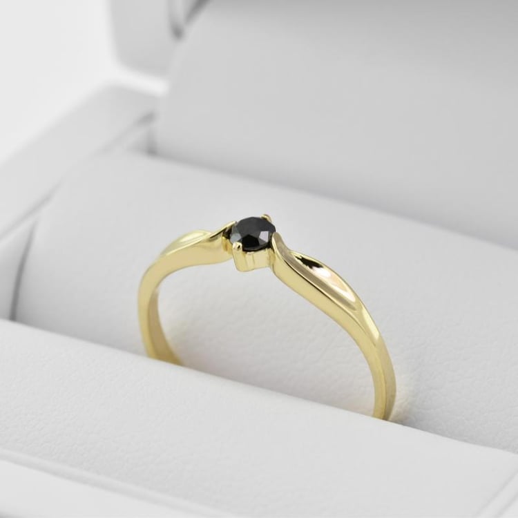 Diamantring aus Gold 19573