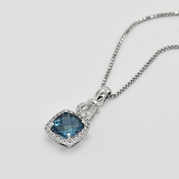 Goldener Anhänger 26473