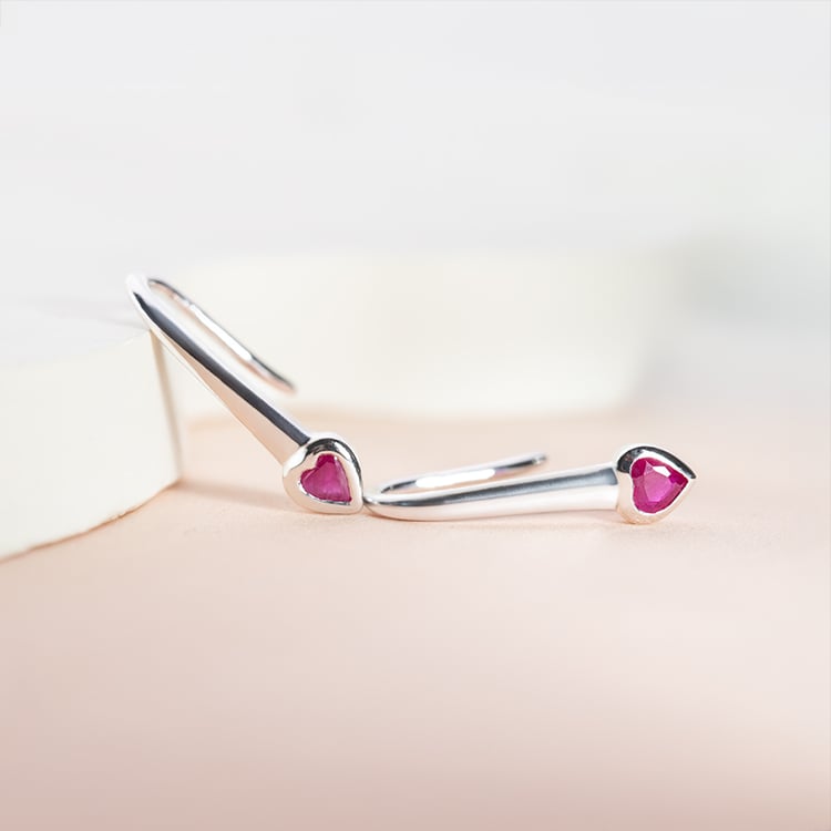 Hängeohrringe mit Rubinherzen Levy 151230