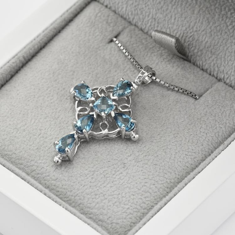 Anhänger mit Topasen 39114