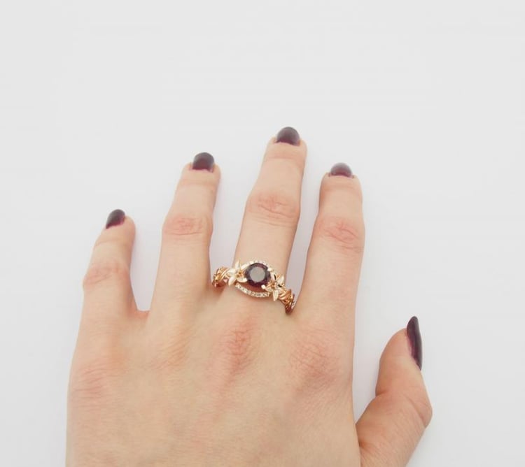 Goldring mit Turmalin und Diamanten Iriana 9155