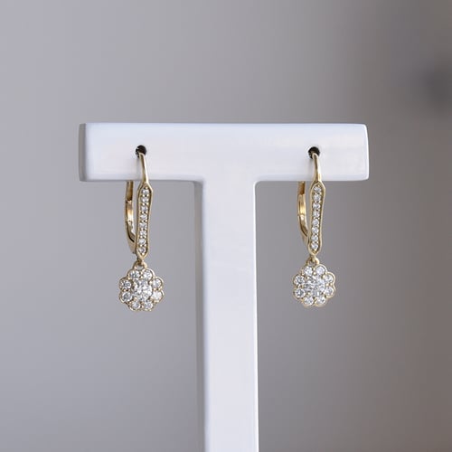 Goldene Ohrringe mit Diamanten Ingo