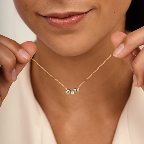 Moderne silberne Halskette mit Lab Grown Diamanten Viola