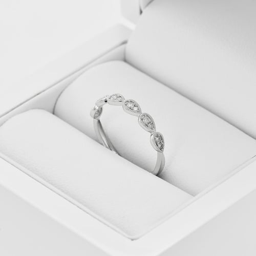 Silberner Eternity-Ring mit Lab Grown Diamanten Lacy