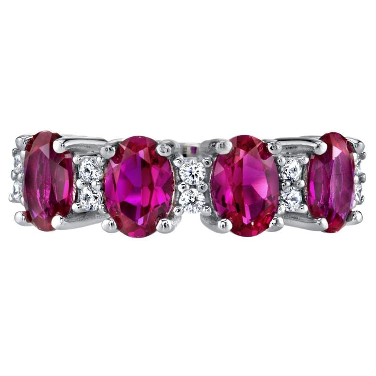 Ring aus Silber mit Rubinen 34472