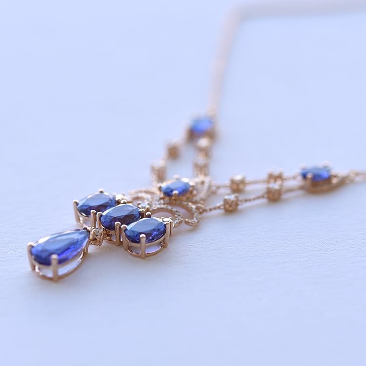 Halskette mit Tansaniten und Diamanten Noeti 60593