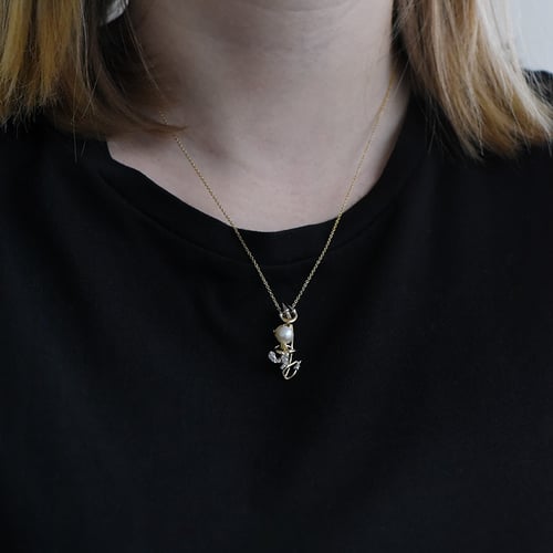 Teufelchen mit Perle und Diamanten Devil