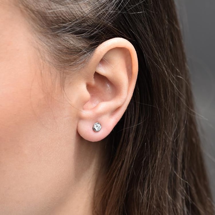 Elegante Ohrstecker mit Diamanten 0.4ct Irja 30619