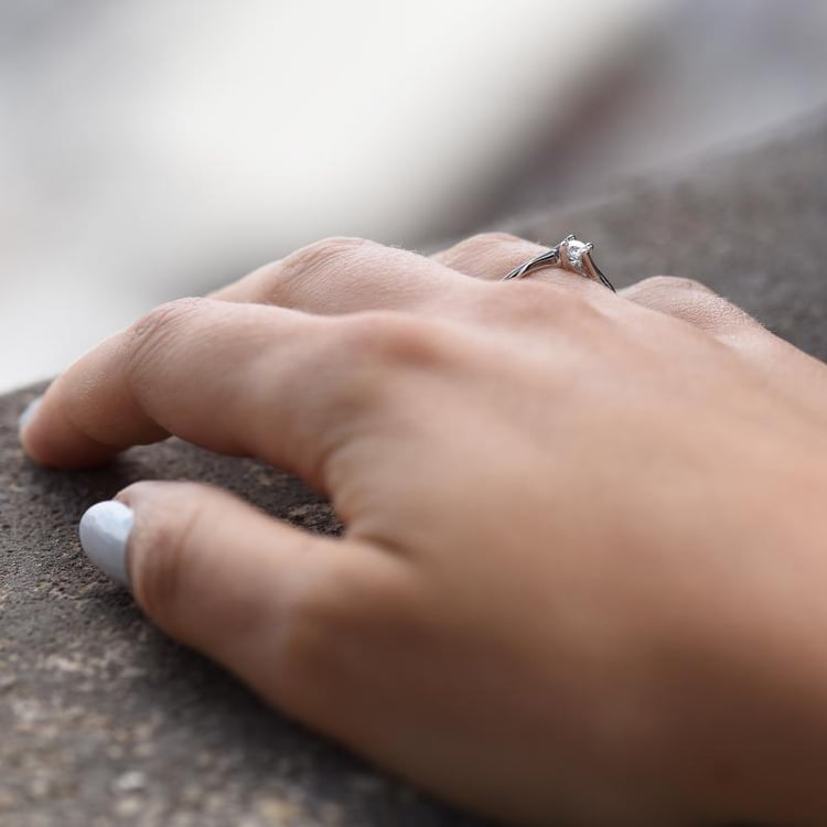 Diamantring aus Gold 46089