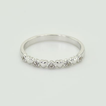 Eheringe aus Eternity-Ring mit Lab Grown Diamanten und Komfort-Ring Mira