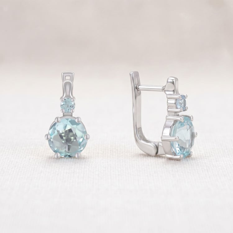Silberne Ohrringe mit himmlisch blauen Topasen Amari 170363