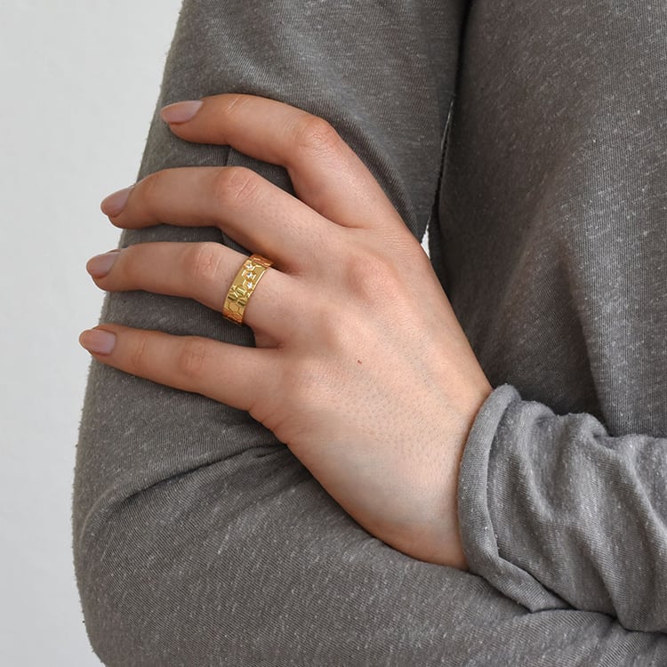 Goldene Eheringe mit Gravur und Diamanten Nazia 77729