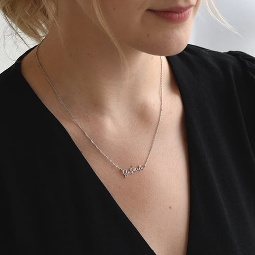 Goldene Namenskette mit Gravur Ihrer Wahl und Diamant Dovev
