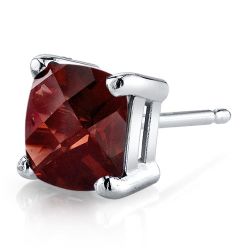 Ohrringe mit Kissenform Granat 31150