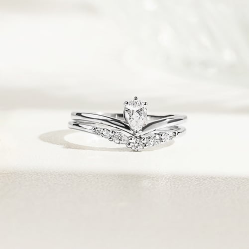 Originelles Verlobungs-Set aus Ringen mit Lab Grown Diamanten Kristine
